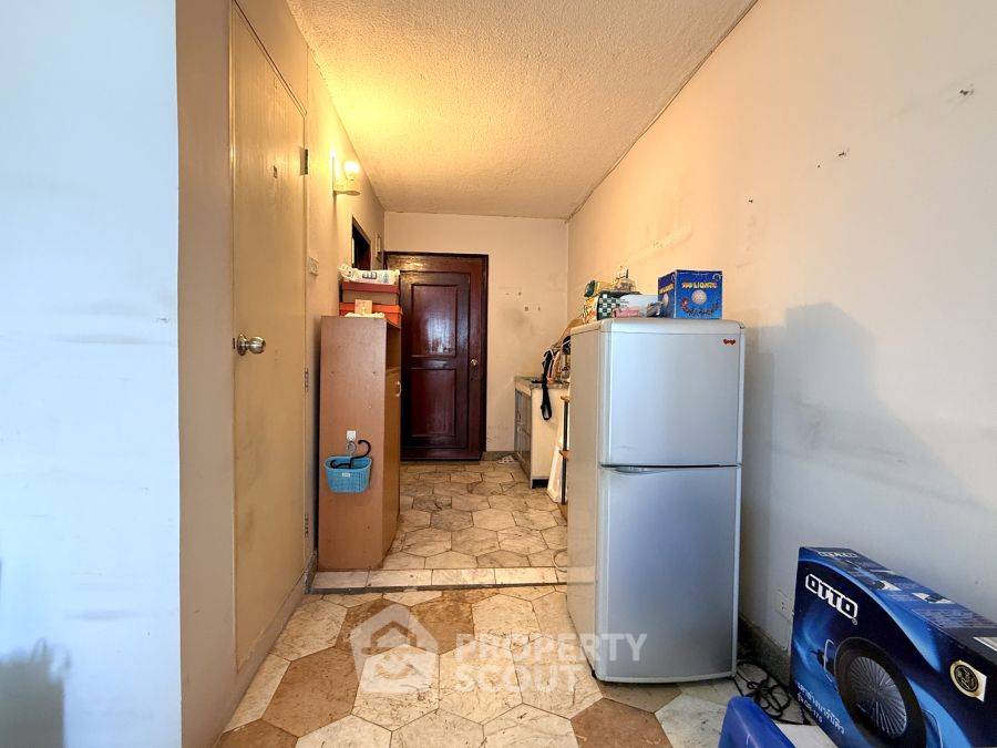picture Studio Condo at Vieng Ping Mansion close to Chiang Mai University (ID 2317436) - 4/8