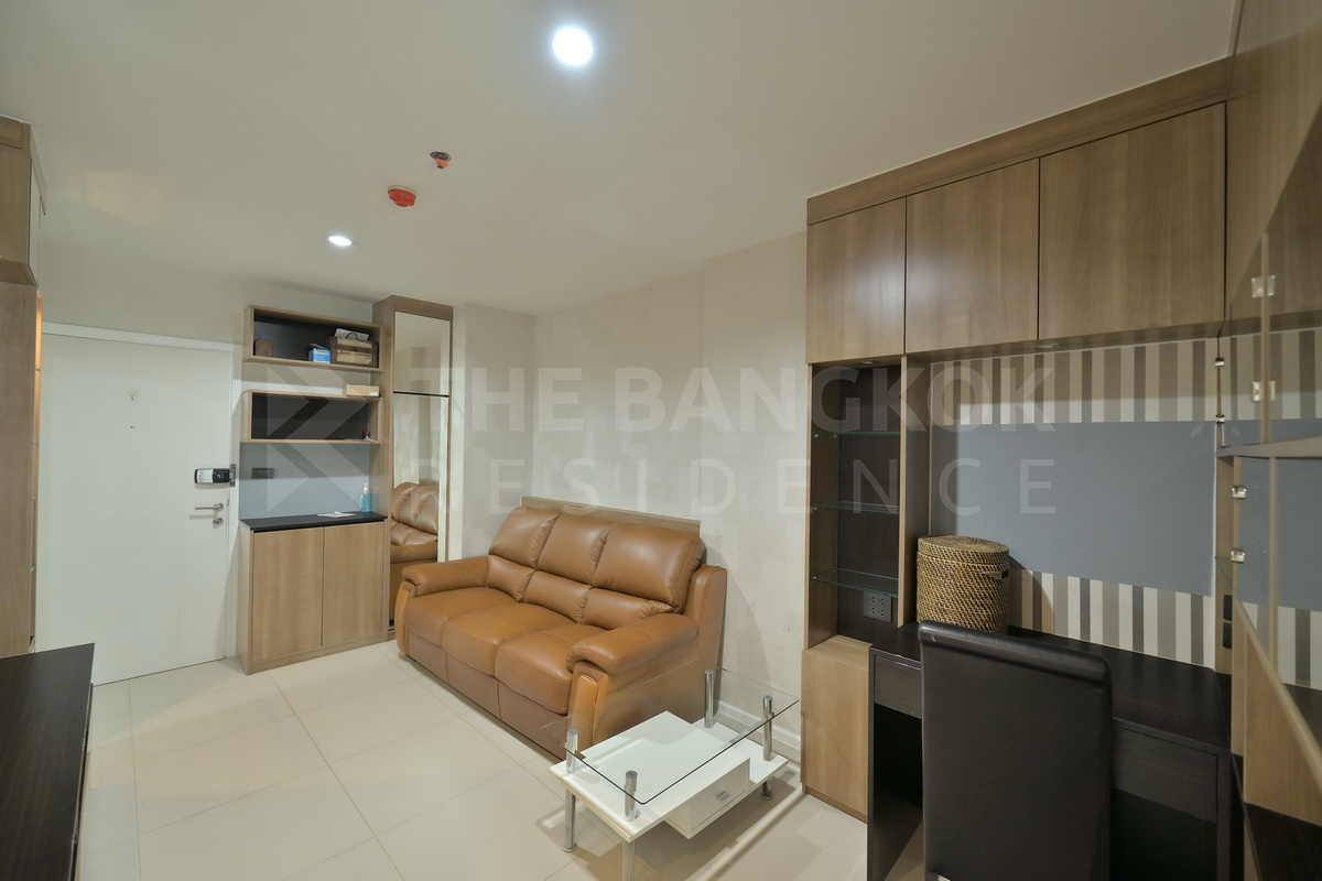 picture Aspire Rama 9 near MRT Rama 9 Station Easy Travel, Fully Utilized Space - 4/10