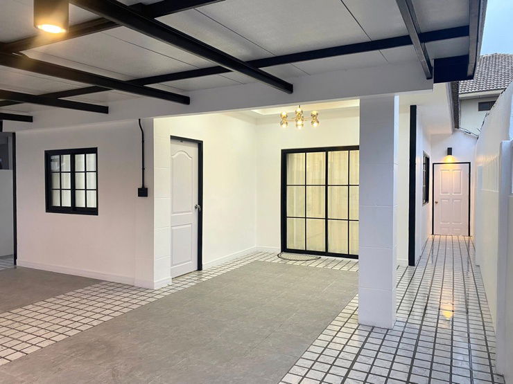 รูป บ้านเดี่ยวรีโนเวทใหม่ 3 ห้องนอน พร้อมเฟอร์นิเจอร์ - พัทยา - รูปที่ 18/23
