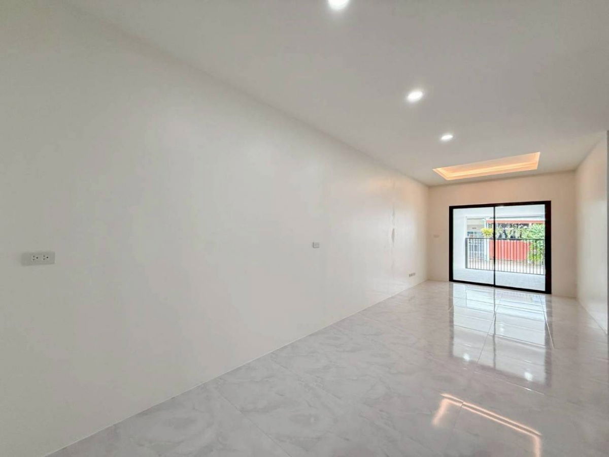 รูป หมู่บ้านตะวันเพลส หม่านิก WR-03783 - รูปที่ 4/12