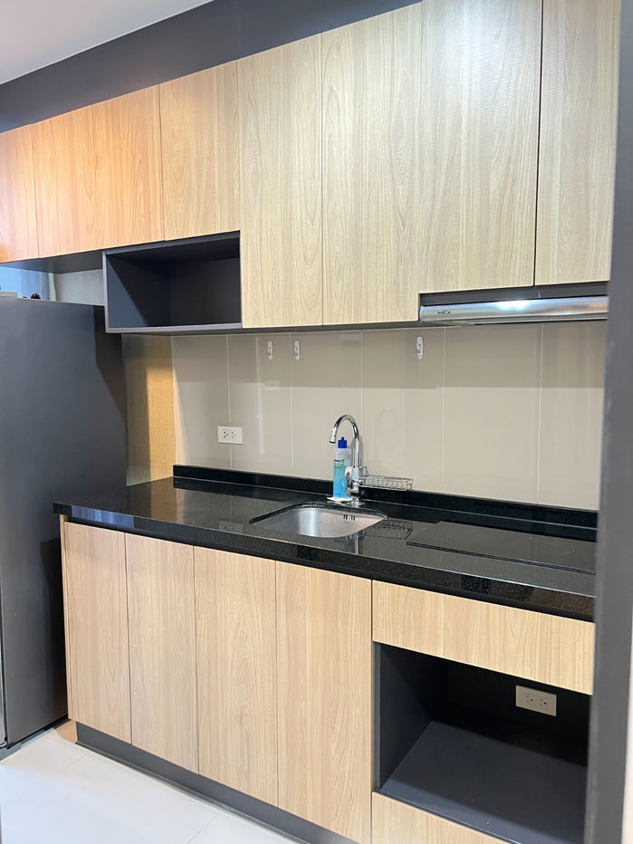 picture SALE by Owner!! Hasu HAUS (Low Rise Condo by Sansiri) - 6/6
