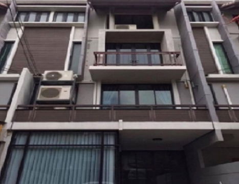 ให้เช่าทาวน์โฮม 4 ชั้น โครงการ อารียา แมนดารีน่า สุขุมวิท 77 ซอยอ่อนนุช 39 