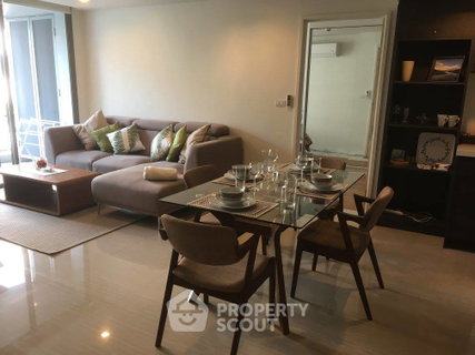 Pet-Friendly 2-BR Condo For Sale, Down Town 49, BTS Phrom Phong (ID 566515)
