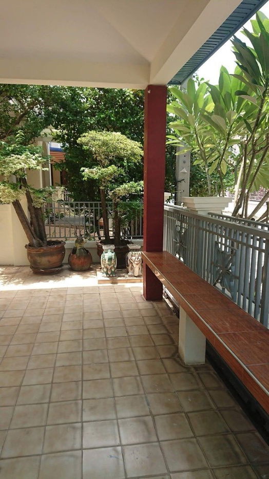 รูป #ให้เช่าบ้านเดี่ยว มี 3 ห้องนอน 2 ห้องน้ำ หมู่บ้านชวนชื่น ลาดพร้าว  ซอยสุคนธสวัสดิ์34 ห่างถนนเกษตร นวมินทร์เพียง 300 เมตร  #เฟอร์นิเจอร์ครบ  - รูปที่ 7/14