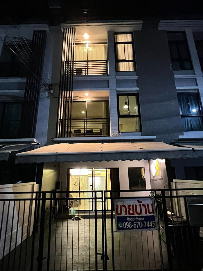 รูป ซื้อ ขาย บ้านกลางเมือง พระราม 9 – รามคำแหง บ้านสวยใจกลางเส้นทางสำคัญของกรุงเทพฯ  Line ID : @951qfbfi - รูปที่ 12/12