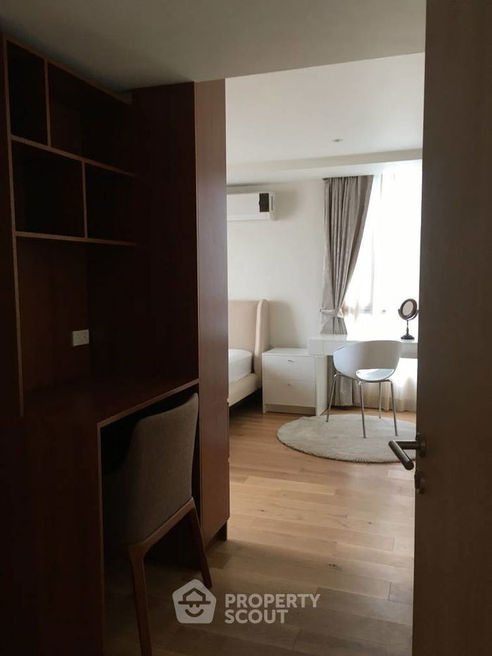 picture 3-BR Condo at Down Town 49 near BTS Phrom Phong (ID 637280) - 9/44
