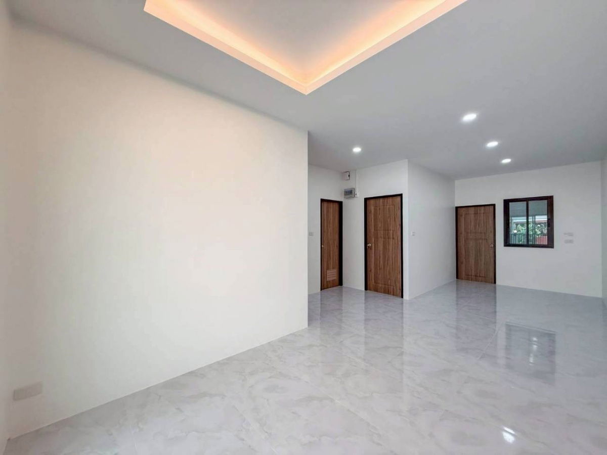 รูป หมู่บ้านตะวันเพลส หม่านิก WR-03783 - รูปที่ 2/12