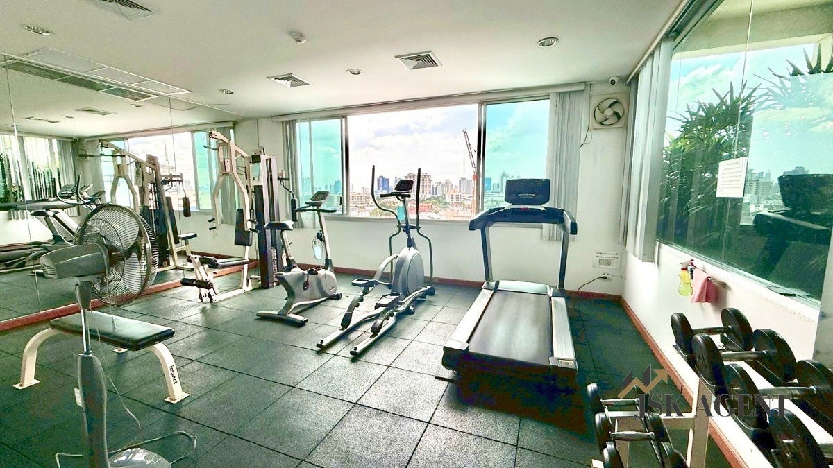 รูป ขายด่วน คอนโด สาทร พลัส ออน เดอะ พอนด์  ยานาวา - รูปที่ 17/18