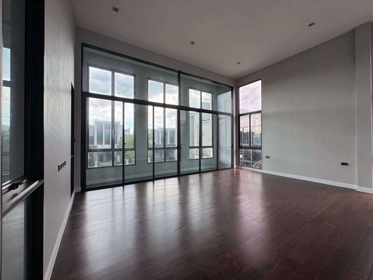 picture Bangkok Boulevard Signature Ramintra-Watcharapol ready to move - 18/19