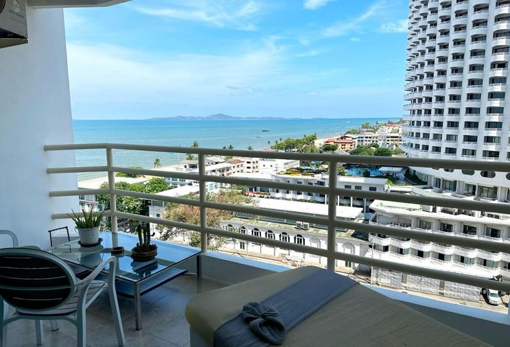 วิวทะเล จอมเทียน คอนโดมิเนียม 8
