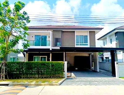 บ้านเดี่ยวให้เช่า : ให้เช่าบ้านเดี่ยว 2 ชั้น หมู่บ้าน เซนโทร พระราม 9 กรุงเทพกรีฑา ถนนพัฒนาชนบท 3 ไปพัฒนาการ ไปพระราม 9 สะดวก / / เฟอร์นิเจอร์ครบ / อยู่อาศัย