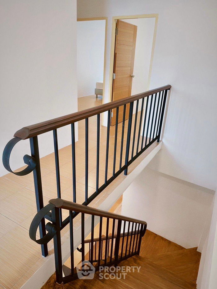 รูป ทาวน์เฮาท์ 3-ห้องนอน ใกล้ เมืองหัวหิน (ID 2319840) - รูปที่ 13/18