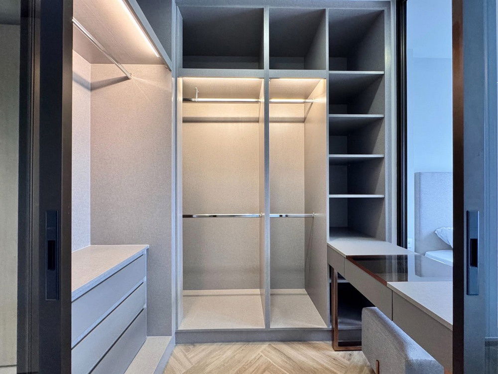 picture Call : 095-456-4655 Condo Chapter Thonglor 25 @BTS Thonglor 35 sq.m, 1 bedroom, Building B, fully furnished - 5/13