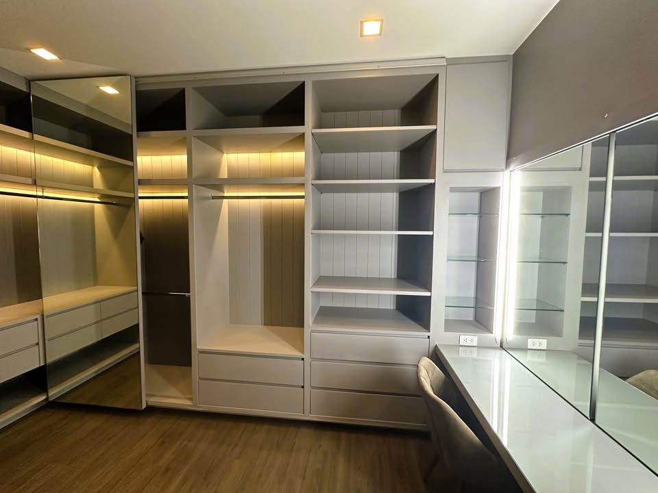 picture Bangkok Boulevard Sathorn-Pinklao2 - 15/19