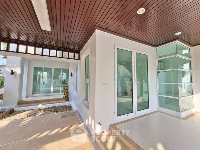 ขายบ้านเดี่ยว 3 ห้องนอน 290 ตร.ม. 80.7 ตร.ว. บลูลากูน 1