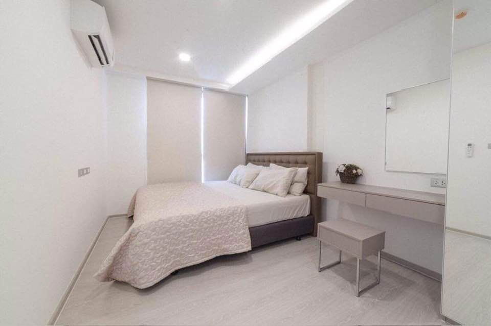 picture RS1926  For Rent – VTARA Sukhumvit 36 | 2 Bed 2 Bath | Near BTS Thonglor - 1/10
