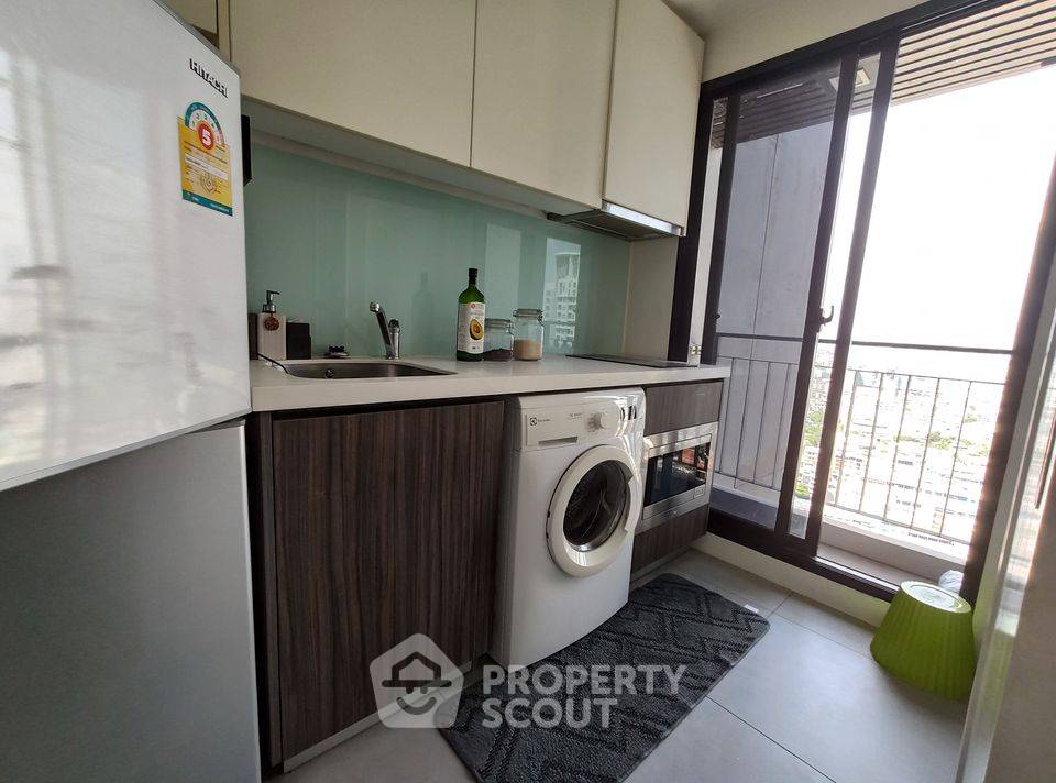รูป คอนโด 1-ห้องนอน ที่ เออบาโน่ แอปโซลูท ใกล้ BTS กรุงธนบุรี (ID 468420) - รูปที่ 5/6