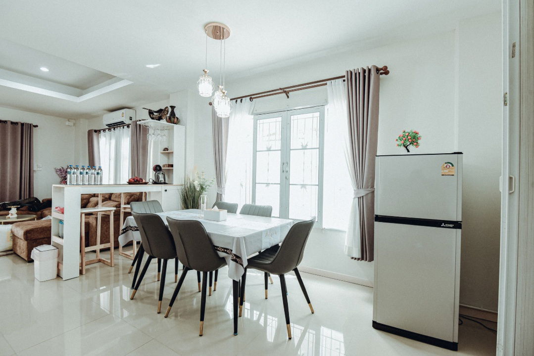 picture Townhome for rent, 2 floors, near the old road into Wing 41. Suitable for Airbnb. Close to tourist attraction RW006961  - 7/12