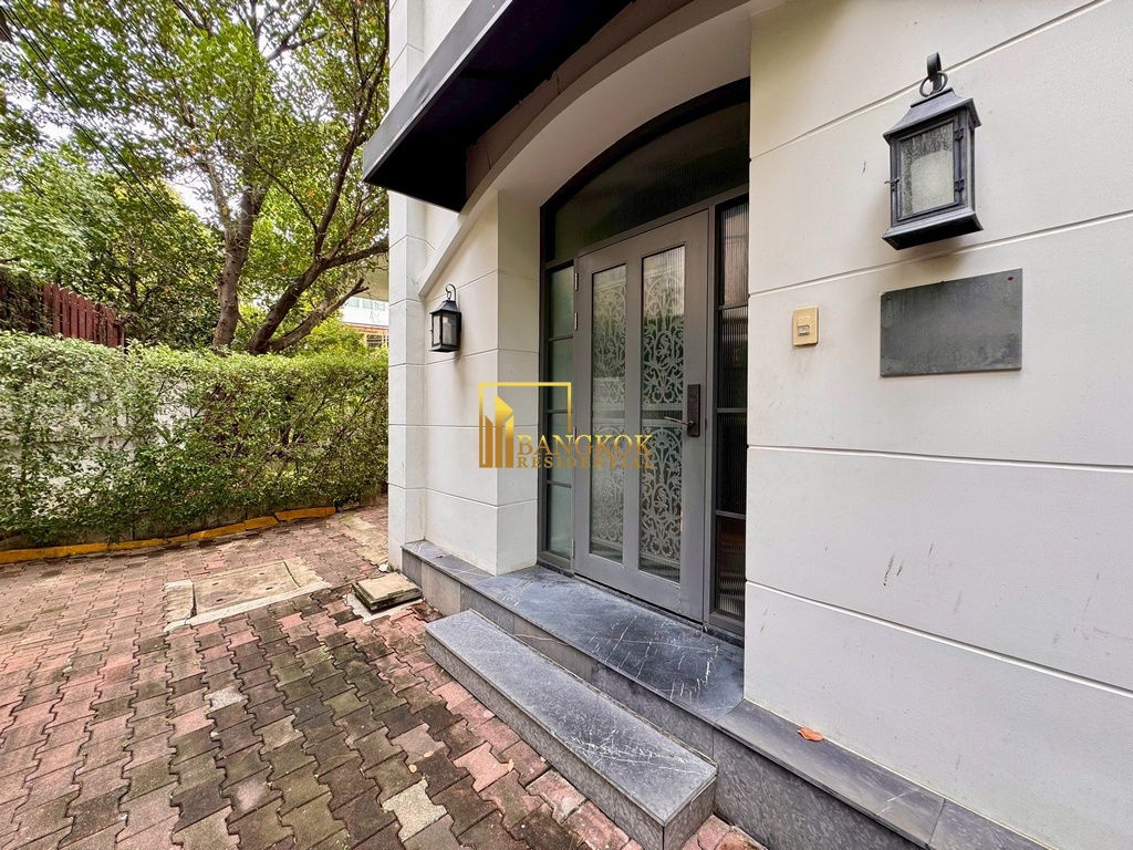 picture Prompak Gardens | Luxurious 4 Bedroom Townhouse For Rent - BR8729TH - 48/57