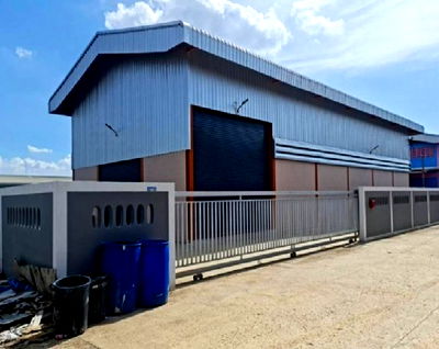 เช่าโรงงาน ลาดหลุมแก้ว ปทุมธานี : ให้เช่าโกดังเปล่า ๆ ไม่มีสำนักงาน / พื้นที่โกดัง 240 ตารางเมตร / ทำเล ลาดหลุมแก้ว / ซอยจะทิงจา คลองพระอุดม / ติดถนนกาญจนาภิเษก / รถใหญ่เข้าออกได้