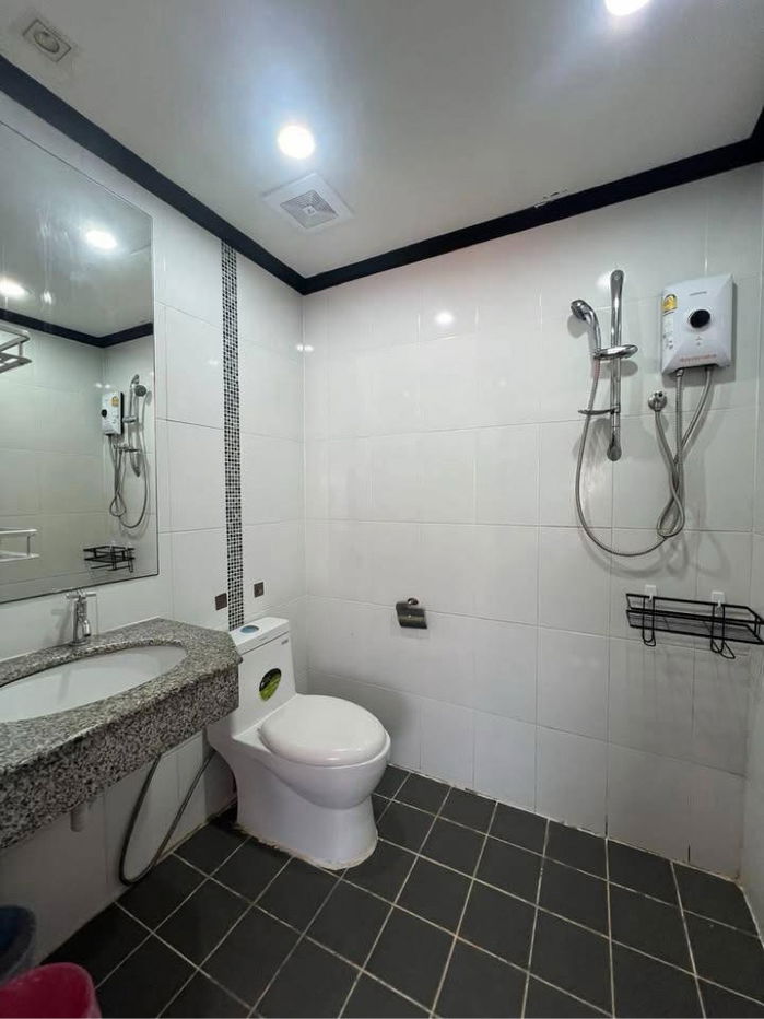 picture Siam Oriental Elegance 2  Location:  Pratumnak soi 5 - 7/7