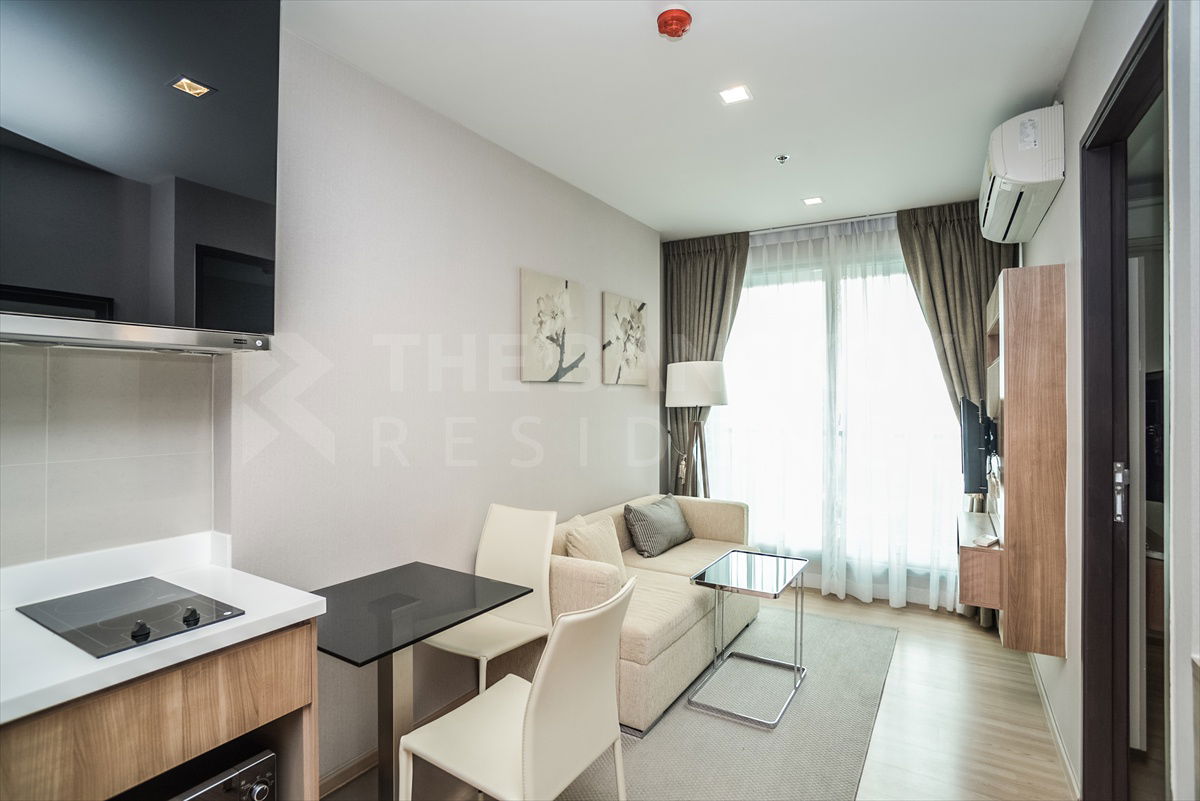 picture 🔥 Special Deal! RHYTHM Sathorn near BTS Saphan Taksin - 6/11