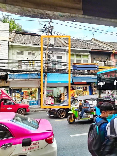รูป BTS สะพานตากสิน ติดถ.เจริญกรุง รับกัญชาถูกกฏหมายได้ โรบินสันบางรัก หน้าร้านชั้น 1 เท่านั้น StateTower - รูปที่ 5/8