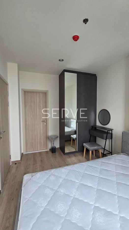 picture 1 Bed 1 Bath Nice Room Fully furnished New Condo Good Location Close to MRT Phra Ram 9  220 m.  @ NUE District R9 - 4/7