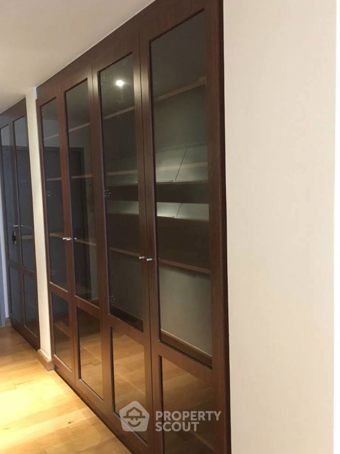 picture 3-BR Condo at Down Town 49 near BTS Phrom Phong (ID 637280) - 24/44