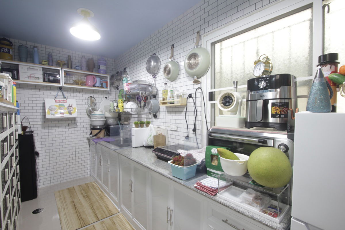 picture House for sale in Kazaul Sukhumvit 103 Chalermprakiet Ror. 9 Soi 22 Big house, decorated with additions Outstanding location after the corner opposit - 10/22