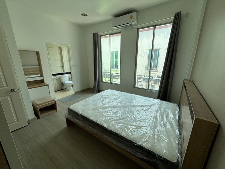 picture Townhouse for rent ready to move in  - 18/27