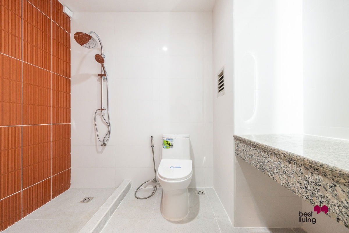 picture FOR SALE! ✨ Prasertsuk Place Vibhavadi 16: Spacious Room, Large Balcony 🌳 Near MRT Ratchadaphisek 🚇 - 8/8