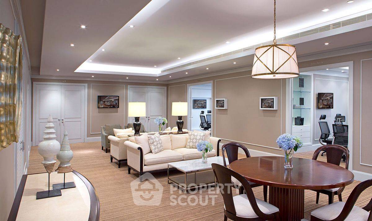 picture 3-BR Condo at Oriental Residence near BTS Phloen Chit (ID 2319310) - 24/24