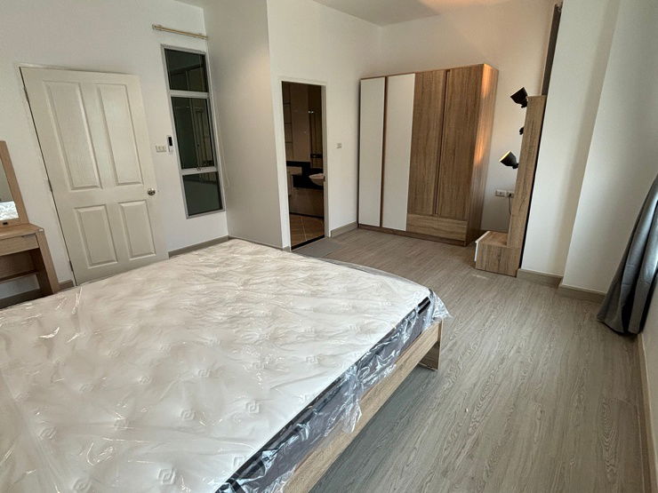 picture Townhouse for rent ready to move in  - 23/27