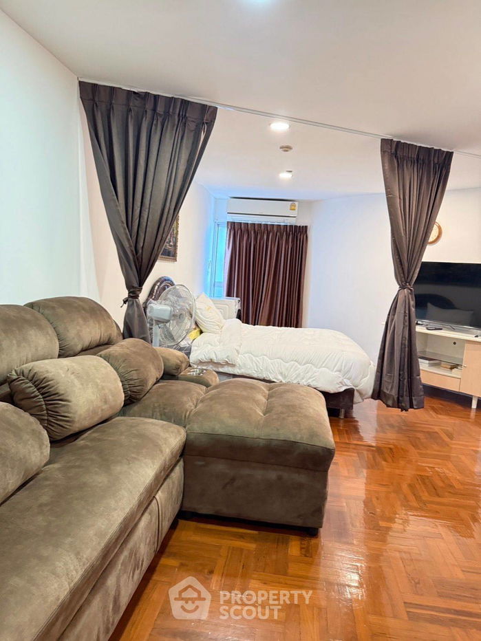picture 3-BR Condo at Wittayu Complex near BTS Phloen Chit (ID 1962930) - 1/6