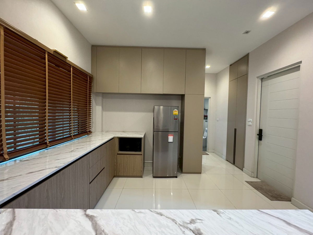 picture Sell with tenant Bangkok Boulevard Sathorn-Pinklao2  - 12/29