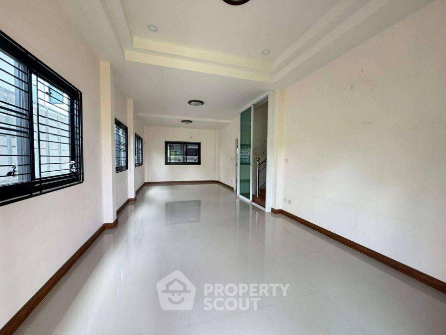 รูป คอนโด 3-ห้องนอน ที่ ปันนา เรสซิเดนซ์ 3 แอท ม.เชียงใหม่ ใน สุเทพ (ID 2318140) - รูปที่ 4/10