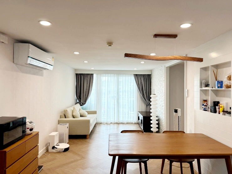 รูป คอนโดไซส์ใหญ่ ฟิลบ้าน Low rise เดินทางสะดวก บ้านสิริ สาทร สวนพลู - รูปที่ 1/10