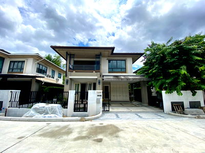 บ้านเดี่ยว วิทยาลัยอาชีวศึกษาธนบุรี : ขายบ้านเดี่ยว โครงการเศรษฐสิริ ราชพฤกษ์-จรัญ 1 พร้อมอยู่ ตกแต่งสไตร์ยุโรป ฟังชั่นครบ