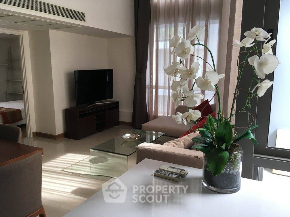 picture 3-BR Condo at Down Town 49 near BTS Phrom Phong (ID 637280) - 26/44