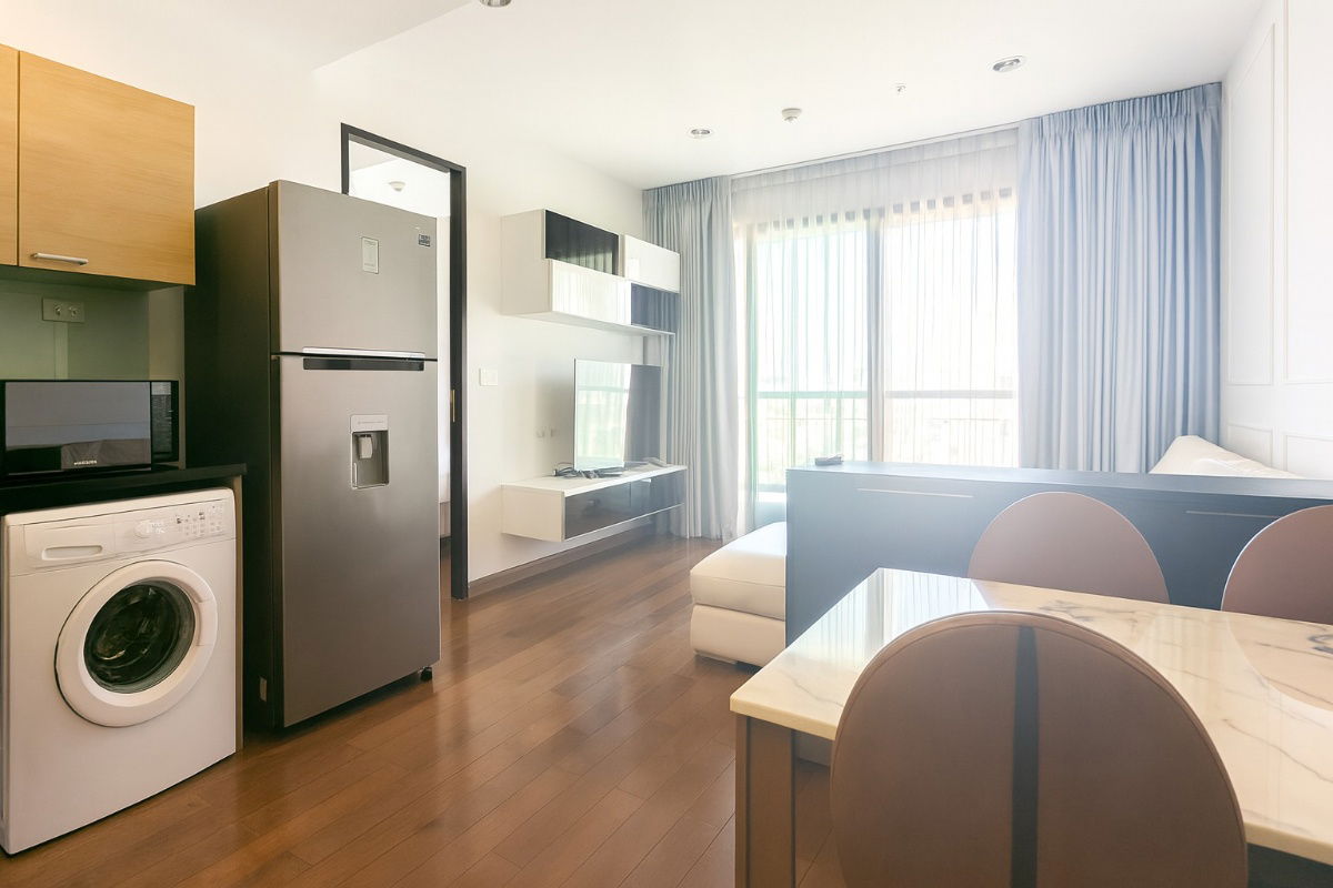 รูป คอนโดแบบ 1 ห้องนอนสไตล์โมเดิร์นสำหรับขาย ที่ดิแอดเดรส ชิดลม - รูปที่ 6/12