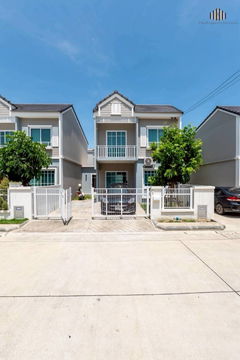 Single house for rent The Village Bangna-Wongwean 3 Rental price: 20,000 Baht/month 
