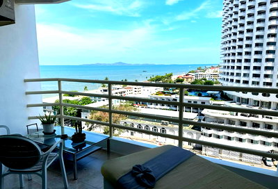 Condos for sale : View Talay Jomtien Condominium 8
