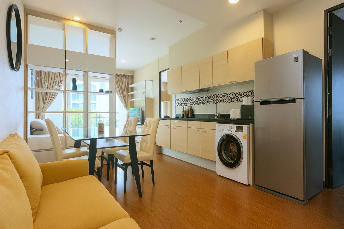 picture 2-bedroom condo for sale at The Address Chidlom - 7/16