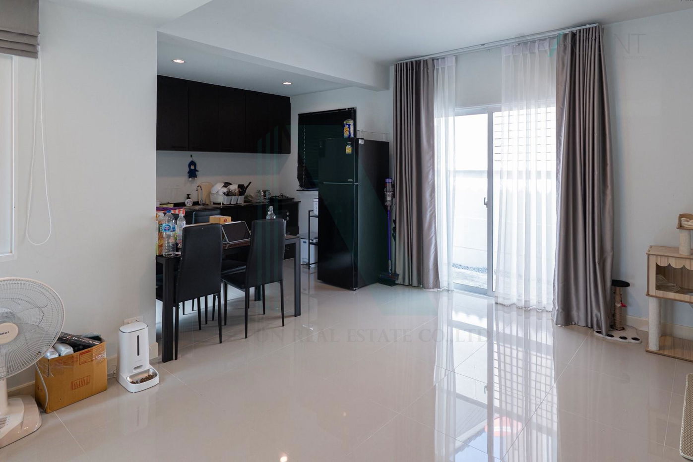รูป 📌 ขายทาวน์เฮาส์ โครงการ เดอะ วิลเลจ บางนา-วงแหวนฯ 4 2 ชั้น 3 ห้องนอน 2 ห้องน้ำ - รูปที่ 3/8