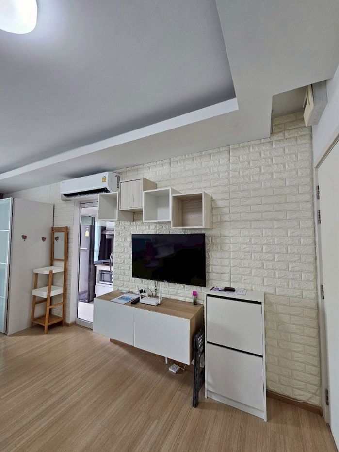 picture Unio Charan3 Condo pool view for sale - 5/8