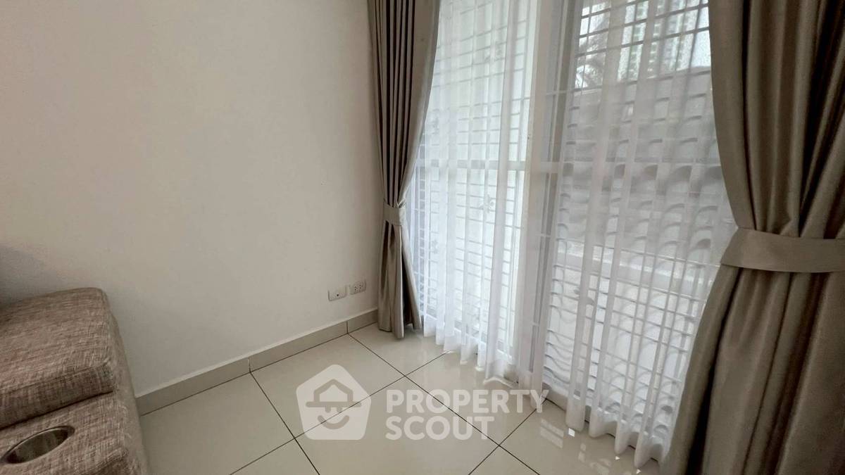 รูป คอนโด 1-ห้องนอน ที่ ลากูน่า บีช รีสอร์ท ใกล้ เมืองพัทยา (ID 2315489) - รูปที่ 7/9