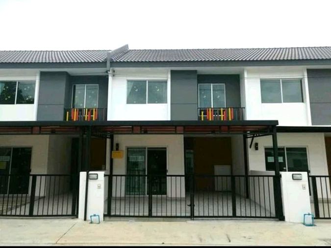 ให้เช่าทาวเฮ้าส์ 2 ชั้น พฤกษาเลียบวารี-มีนบุรี หนองจอก พร้อมอยู่ 