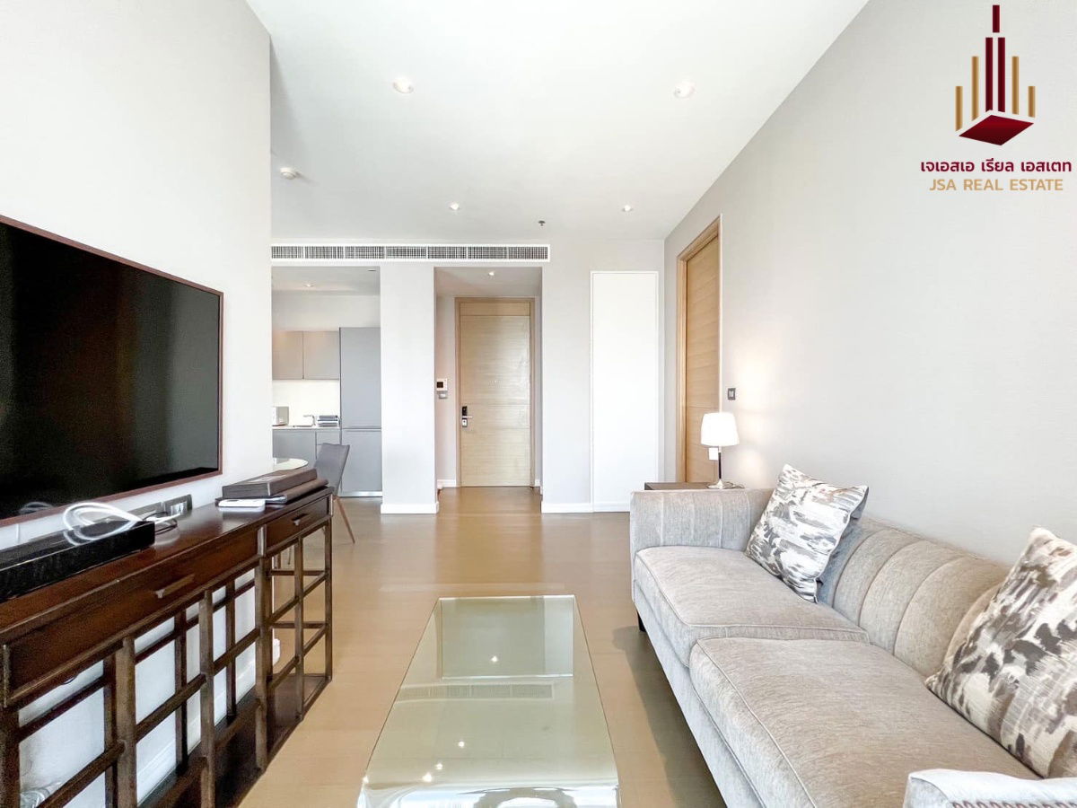picture ✨ For Sale: Magnolias Ratchadamri Boulevard Condo ✨  💰 Only 9,000,000 THB - 2/6
