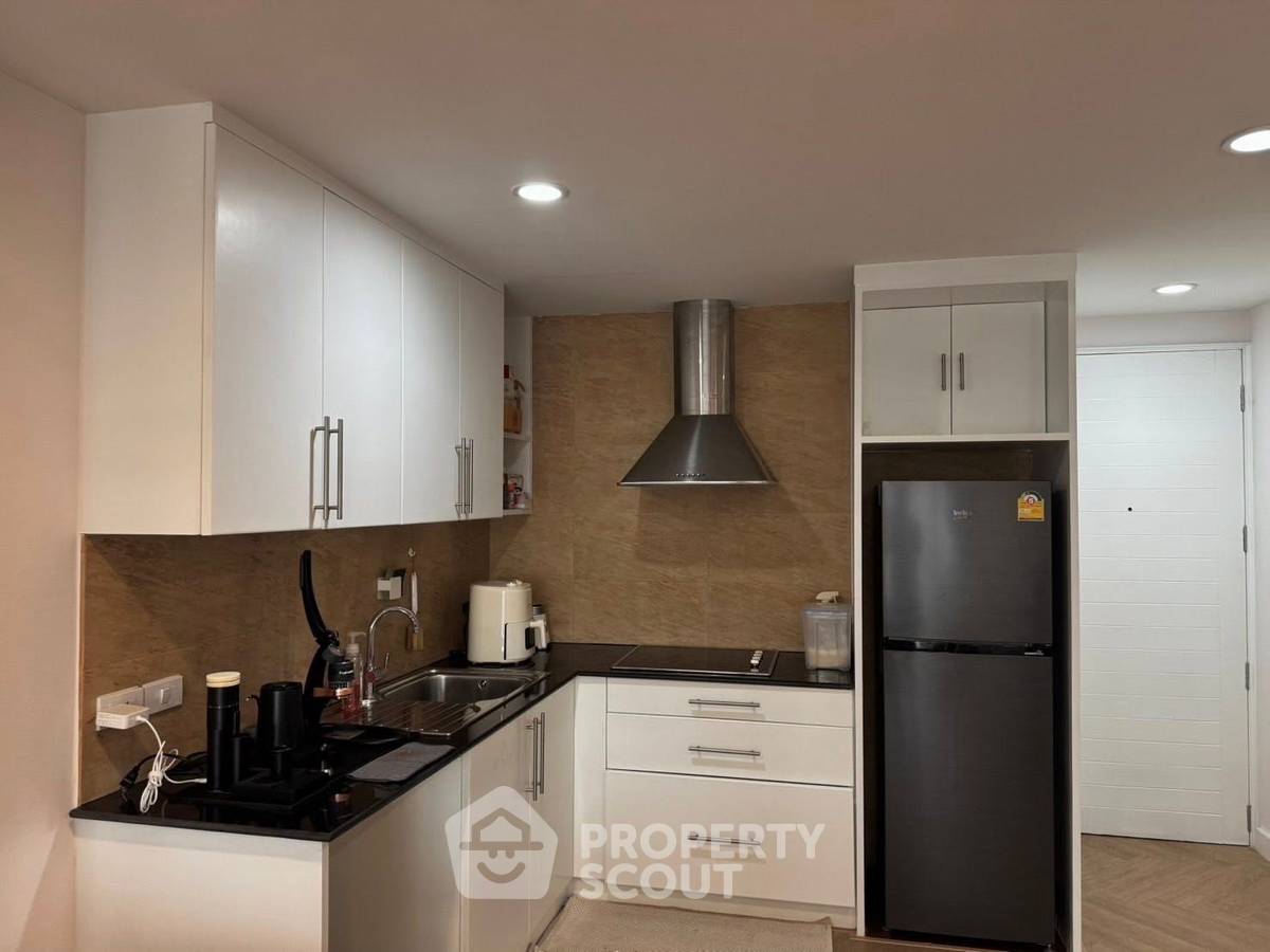 picture 2-BR Condo at Baan Siri Sathorn Suanplu Condominium close to Naradhiwas Rajanagarindra (ID 2319271) - 1/10